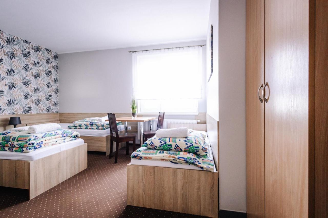 Hotel Dw Turysta *