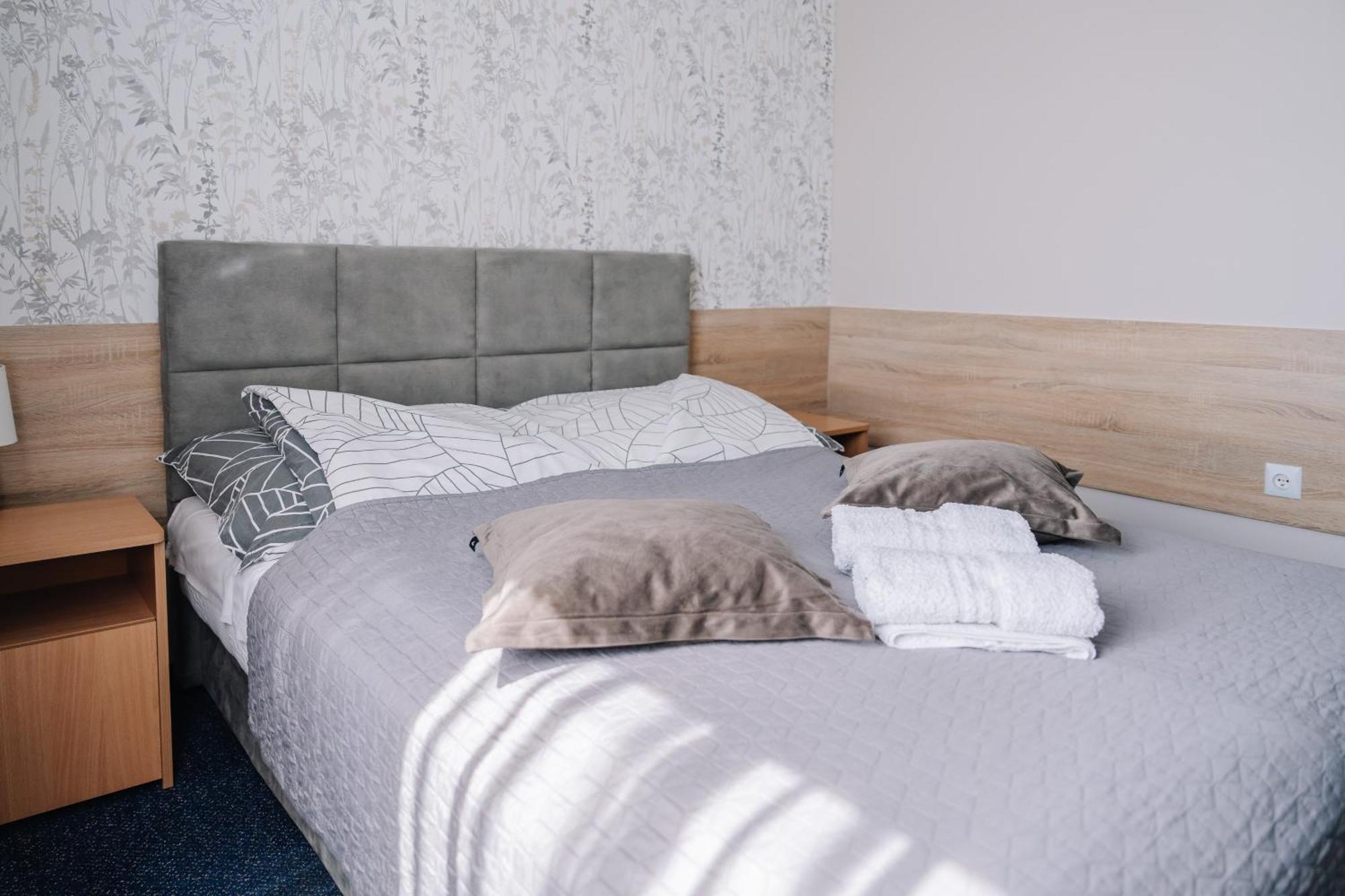 Hotel Dw Turysta *